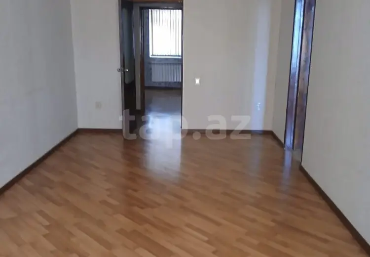 3 otaqlı mənzil , Bakı