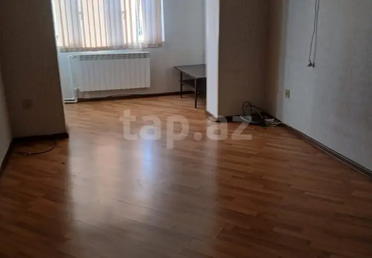 3 otaqlı mənzil , Bakı
