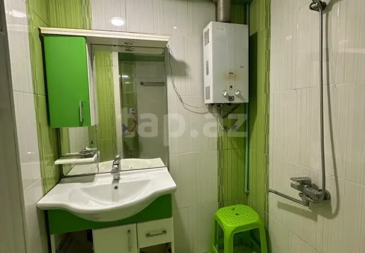 3 otaqlı mənzil , Bakı