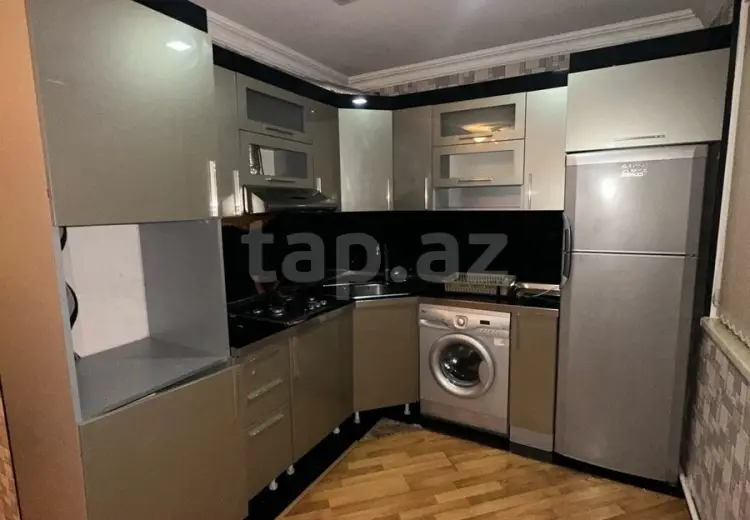 3 otaqlı mənzil , Bakı