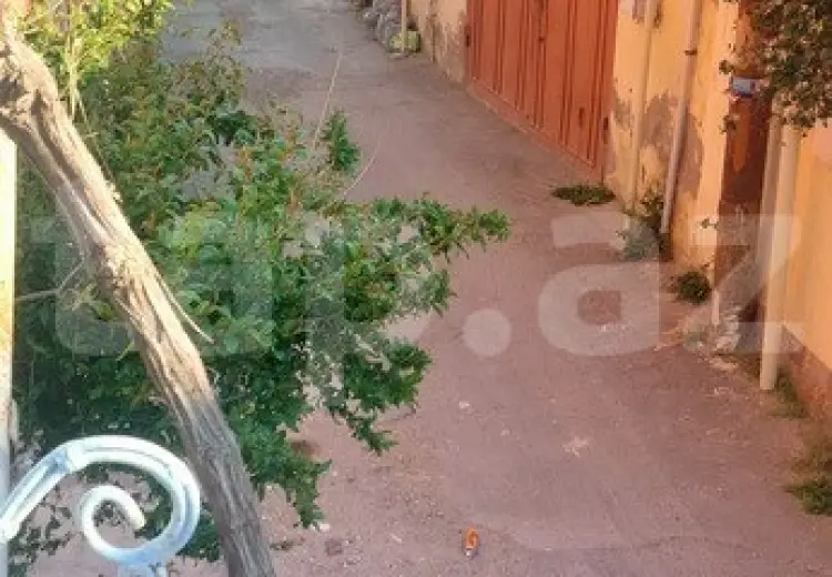 3 otaqlı mənzil , Bakı