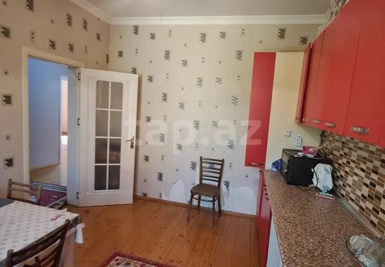 3 otaqlı mənzil , Bakı