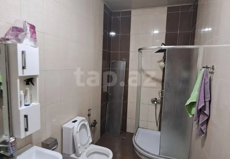 3 otaqlı mənzil , Bakı