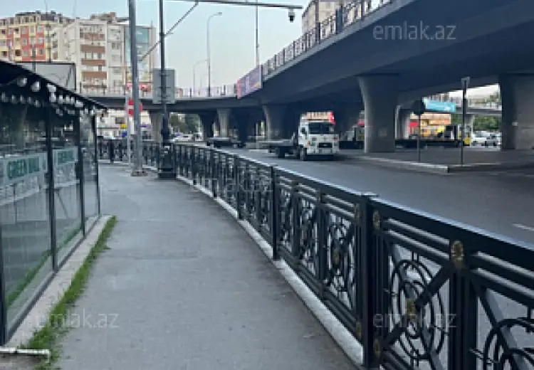 260 m² Obyekt / Ofis Satılır, Bakı