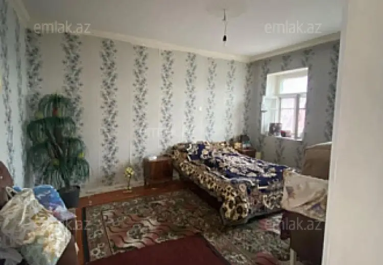 4 otaqlı mənzil Satılır, Quba