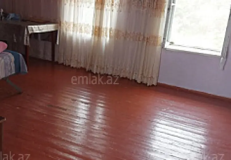 4 otaqlı mənzil Satılır, Quba