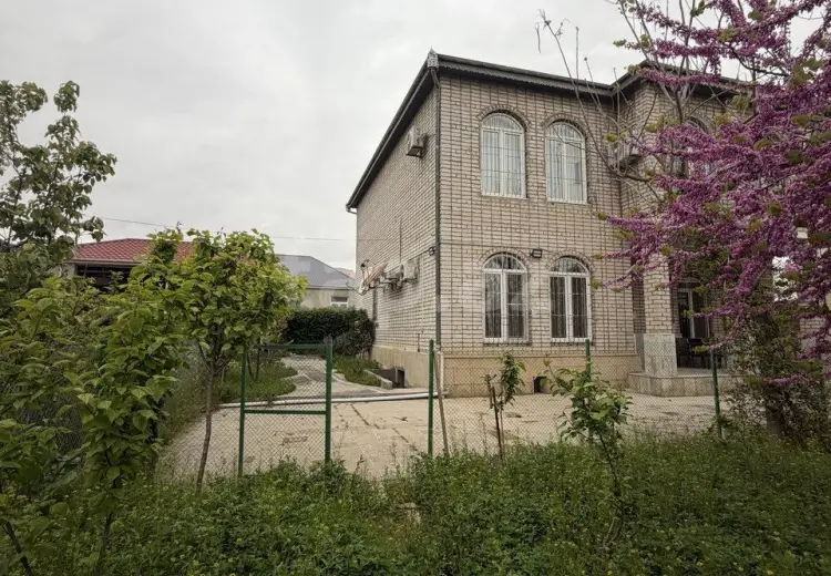 3 otaqlı mənzil , Bakı