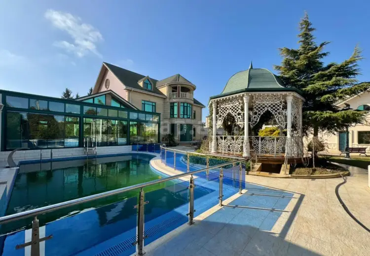 3 otaqlı mənzil , Bakı