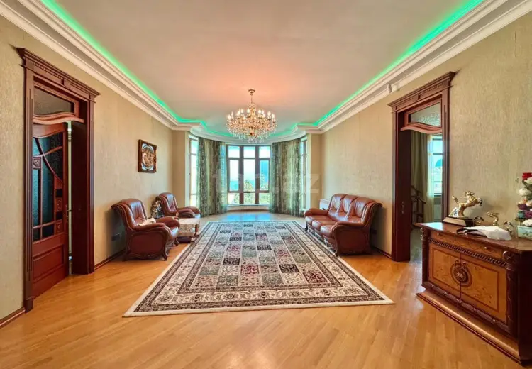3 otaqlı mənzil , Bakı