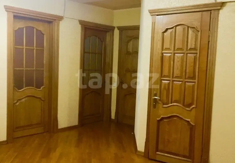 3 otaqlı mənzil , Bakı