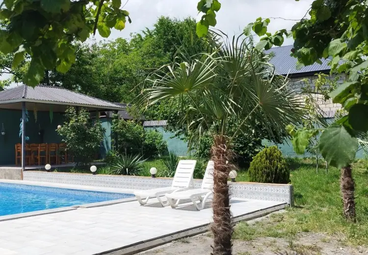 5 otaqlı mənzil Satılır, Qəbələ