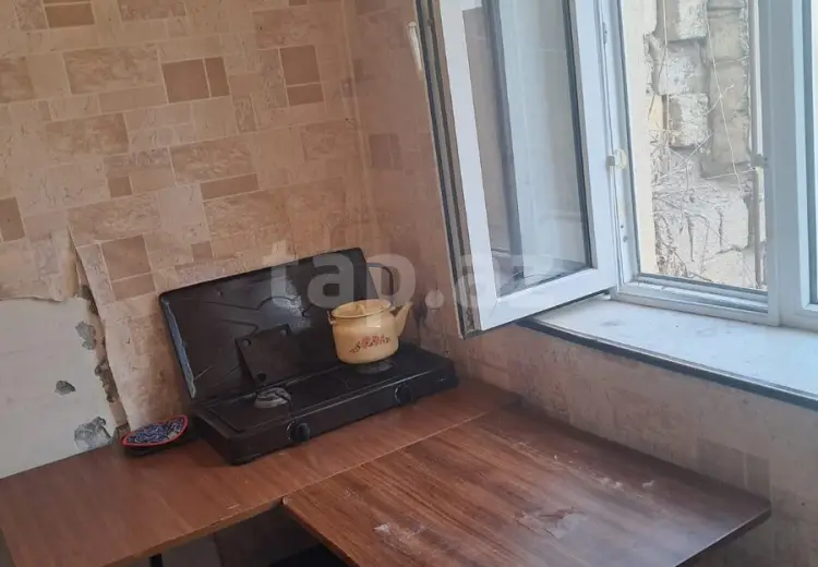 3 otaqlı mənzil , Bakı