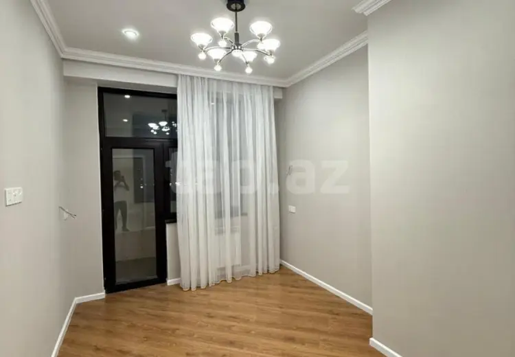 3 otaqlı mənzil , Bakı