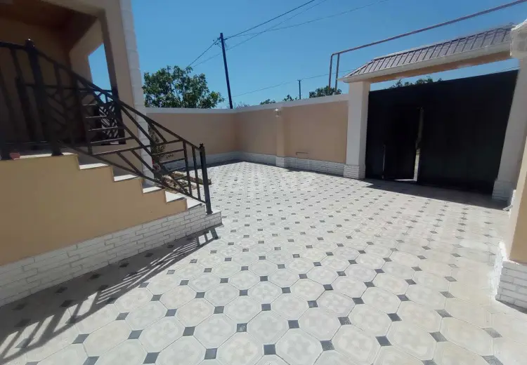 3 otaqlı mənzil , Bakı