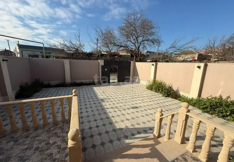 3 otaqlı mənzil , Bakı