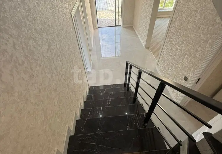 3 otaqlı mənzil , Bakı