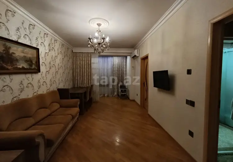 3 otaqlı mənzil , Bakı