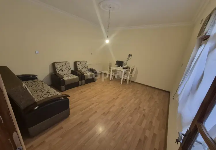 3 otaqlı mənzil , Bakı
