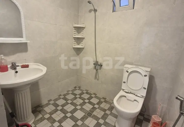 3 otaqlı mənzil , Bakı