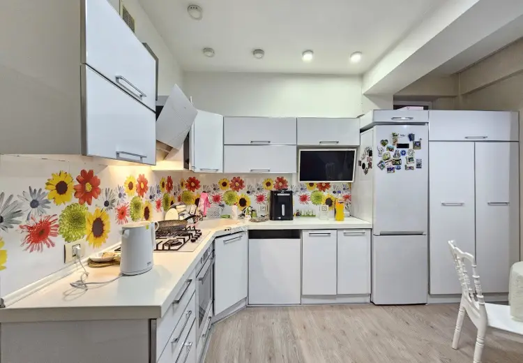 3 otaqlı mənzil Satılır, Abşeron