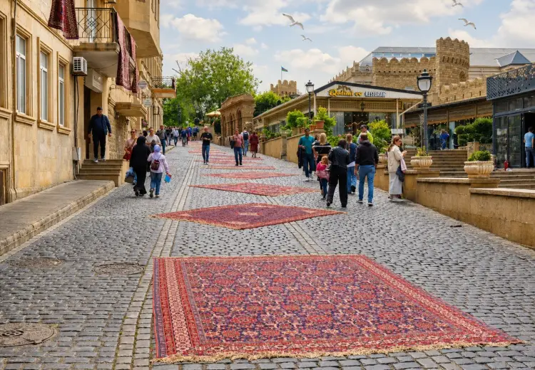 700 m² Obyekt / Ofis Satılır, İçəri şəhər, Səbail, Bakı