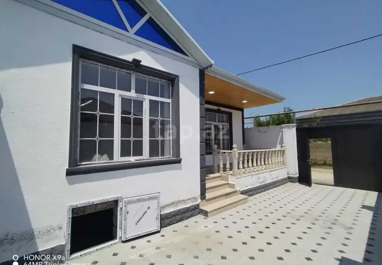 3 otaqlı mənzil , Bakı