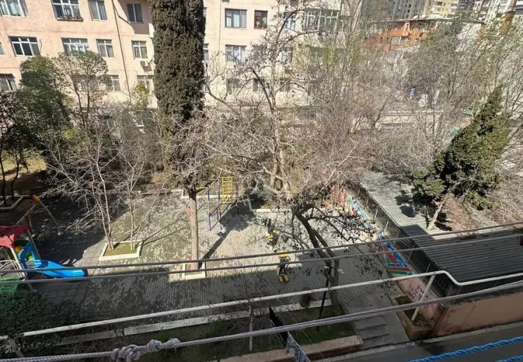 2 otaqlı mənzil Satılır, 4-cü mikrorayon, Abşeron