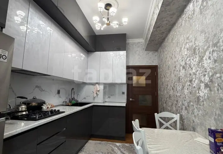 3 otaqlı mənzil , Xırdalan