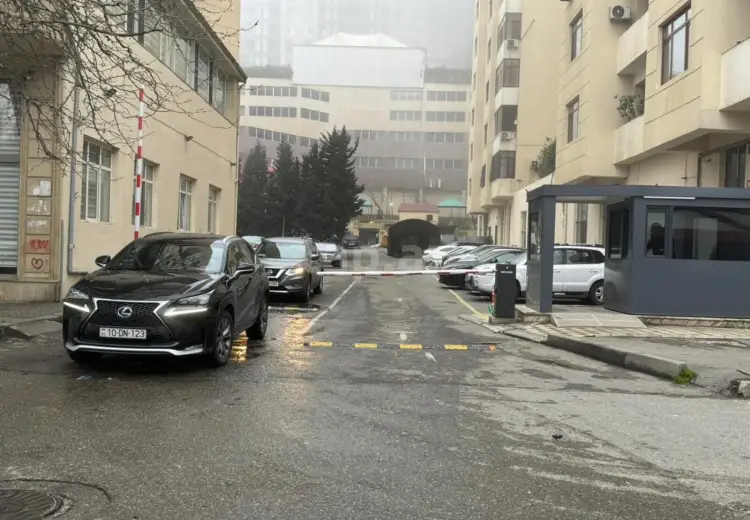 3 otaqlı mənzil , Bakı