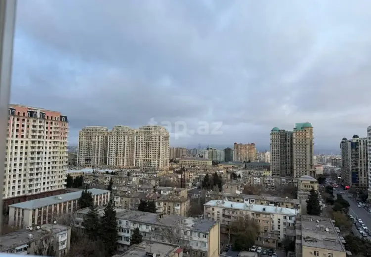 3 otaqlı mənzil , Bakı