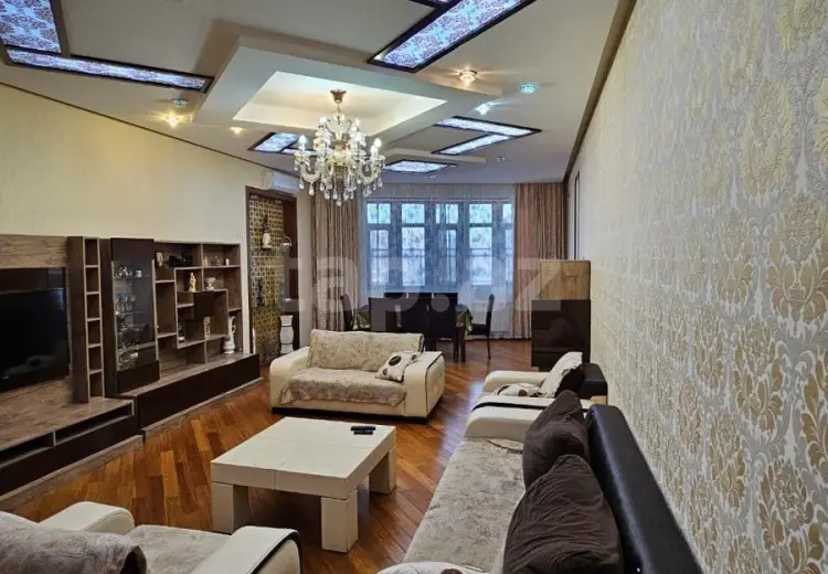 3 otaqlı mənzil , Bakı