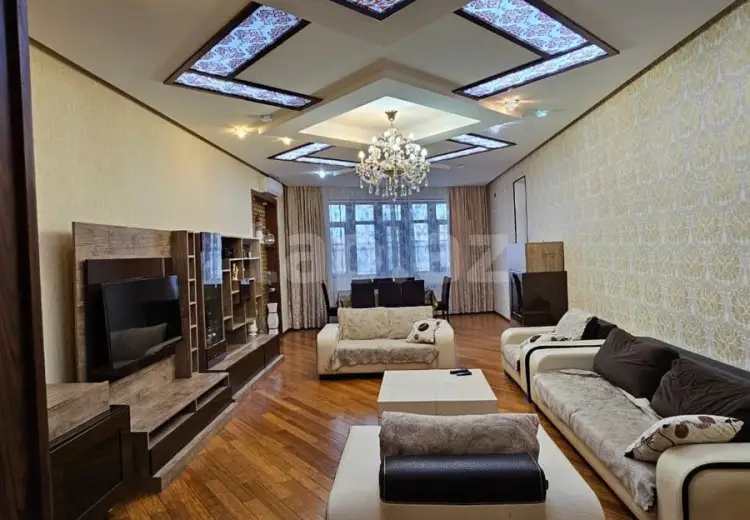 3 otaqlı mənzil , Bakı