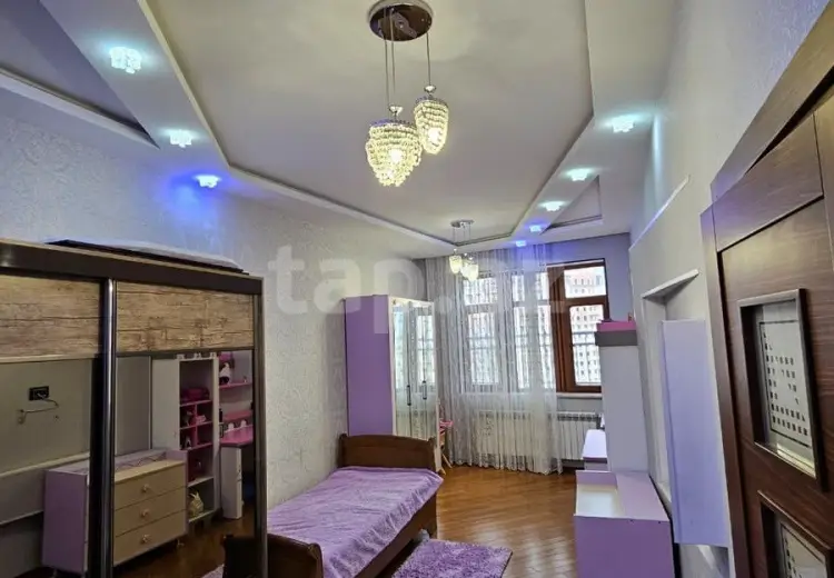3 otaqlı mənzil , Bakı