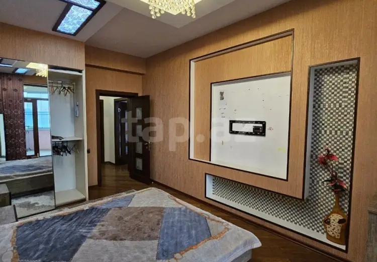 3 otaqlı mənzil , Bakı