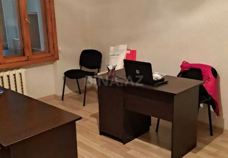 82 m² Obyekt / Ofis Kirayə (aylıq), Yasamal, Bakı