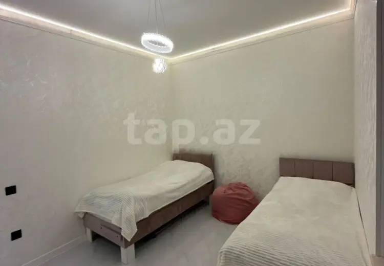 3 otaqlı mənzil , Bakı