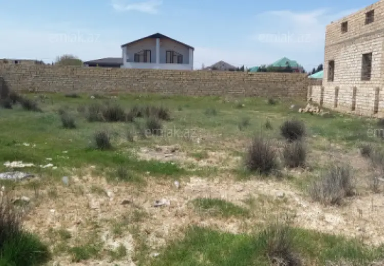 12 sot Torpaq Satılır, Bakı