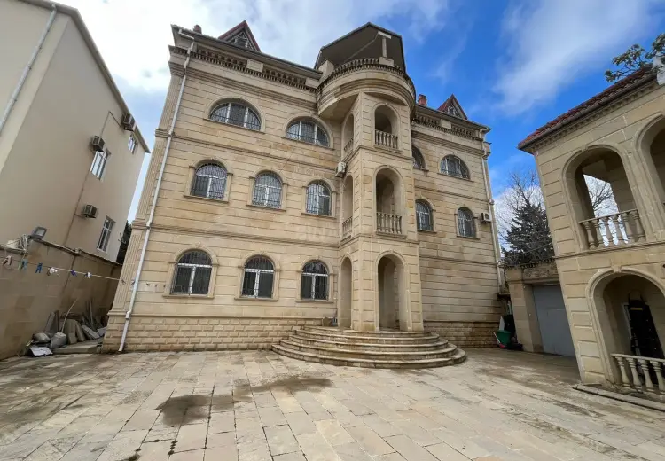 14 otaqlı mənzil Satılır, Badamdar qəs., Səbail, Bakı