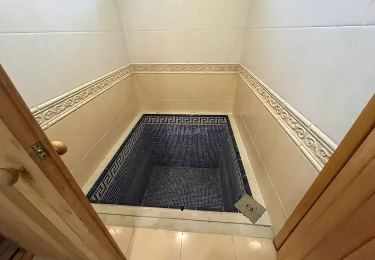 14 otaqlı mənzil Satılır, Badamdar qəs., Səbail, Bakı