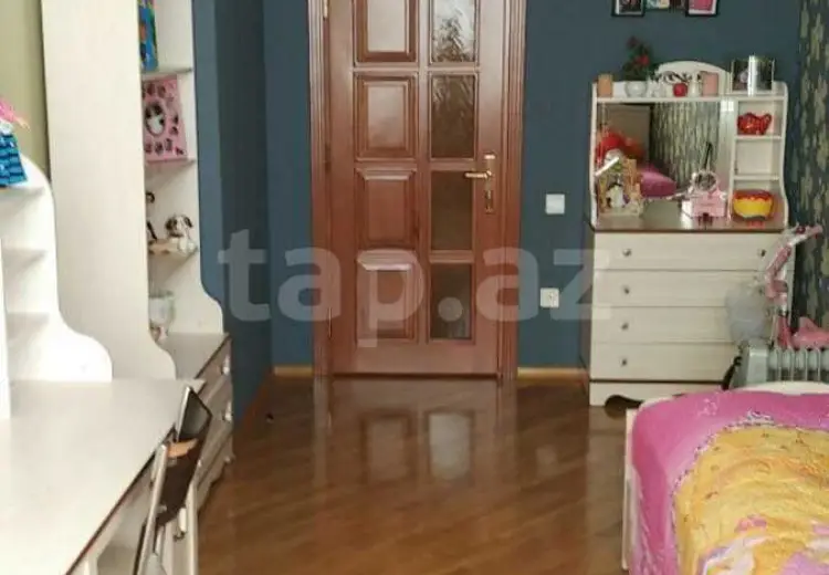 3 otaqlı mənzil , Bakı