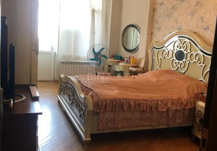 4 otaqlı mənzil Satılır, Abşeron