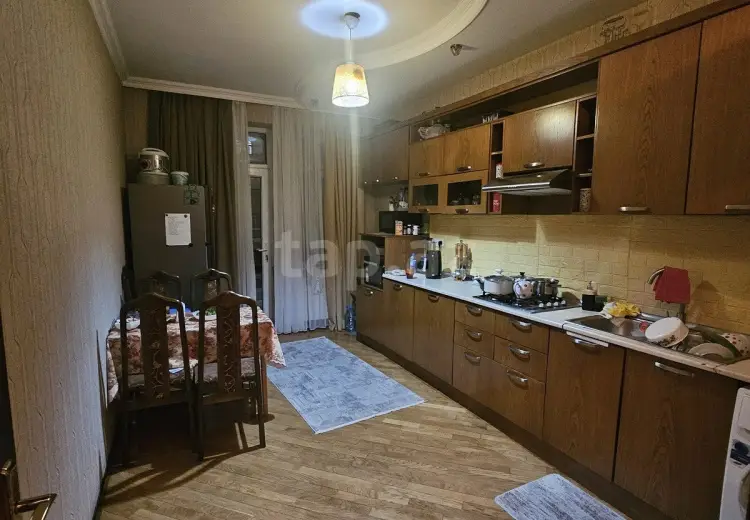 3 otaqlı mənzil , Bakı