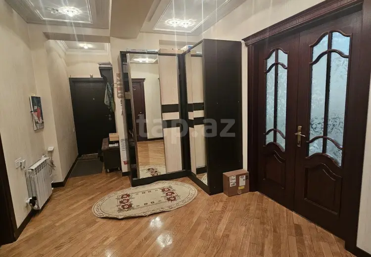 3 otaqlı mənzil , Bakı