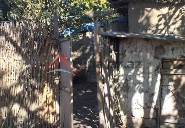 5 otaqlı mənzil Satılır, Bərdə