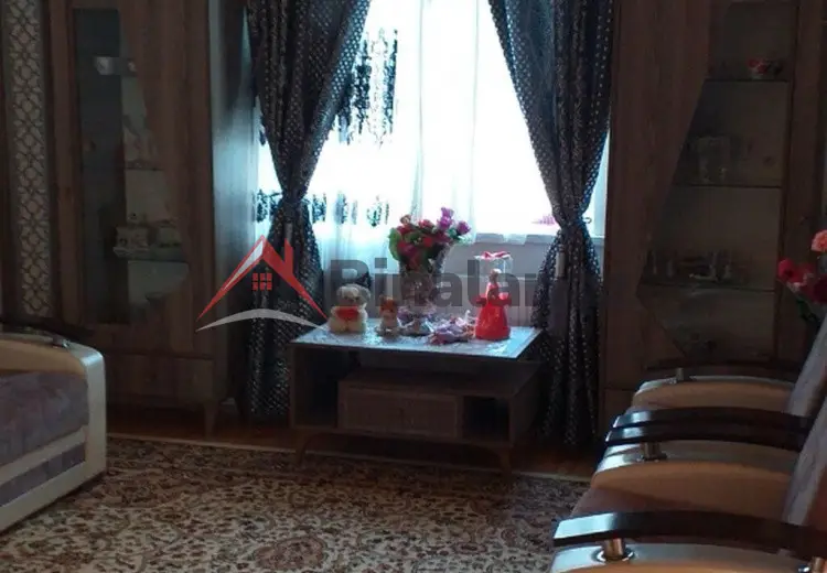5 otaqlı mənzil Satılır, Bərdə