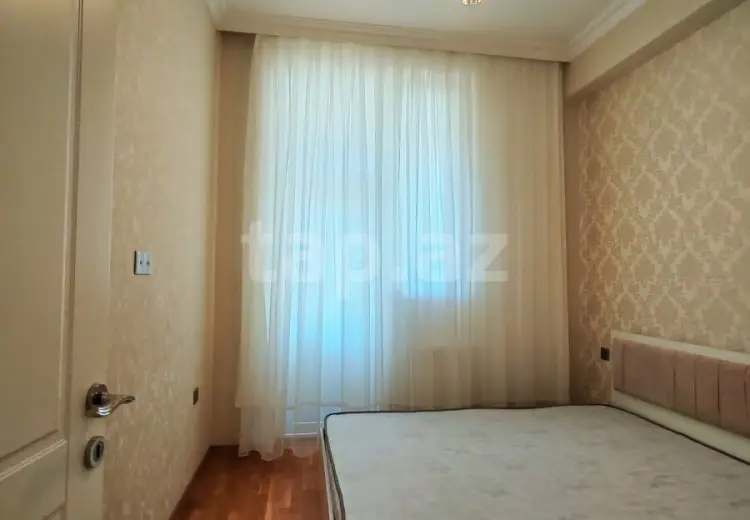3 otaqlı mənzil , Xırdalan