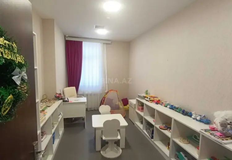 1100 m² Obyekt / Ofis Satılır, Binəqədi, Bakı