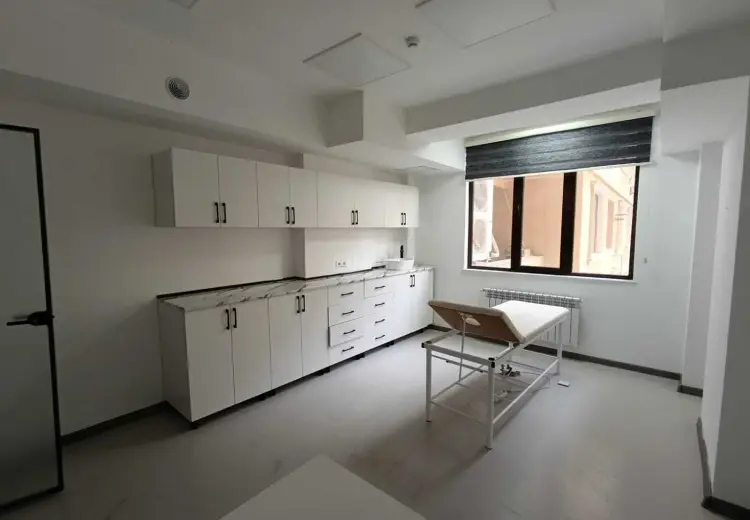 348 m² Obyekt / Ofis Satılır, Yasamal, Bakı