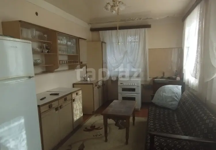 3 otaqlı mənzil , Şəki