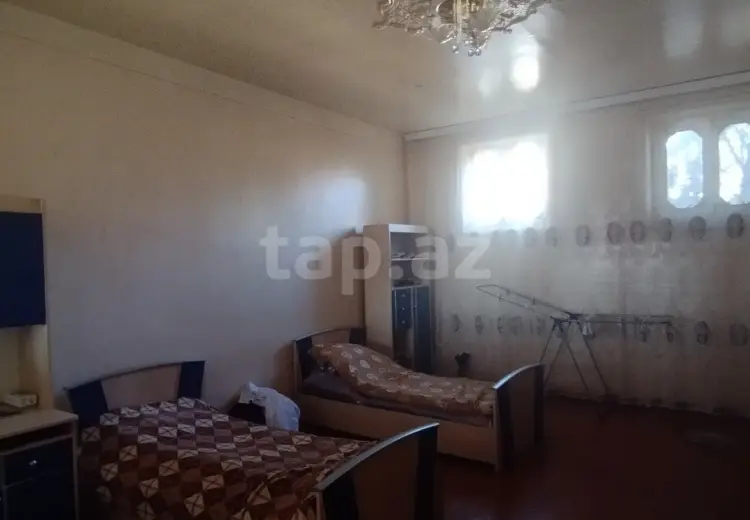 3 otaqlı mənzil , Şəki